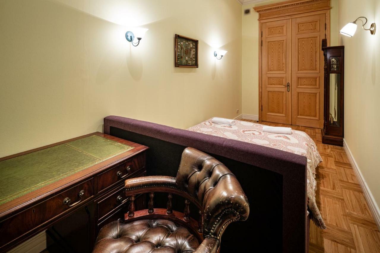 Old Riga 2 Bedroom Vecpilsetas Street Apartment Buitenkant foto
